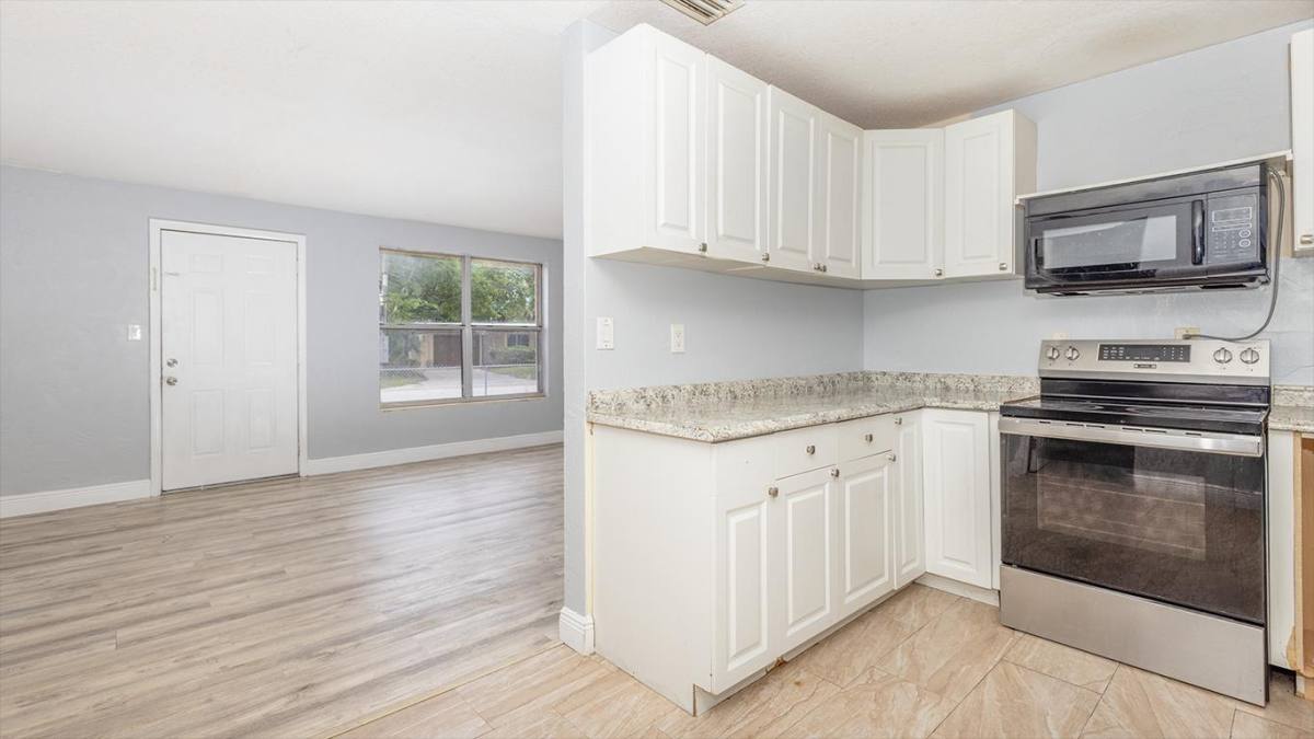 House for rent at 1135 Mason Ave, Daytona Beach, FL 32117