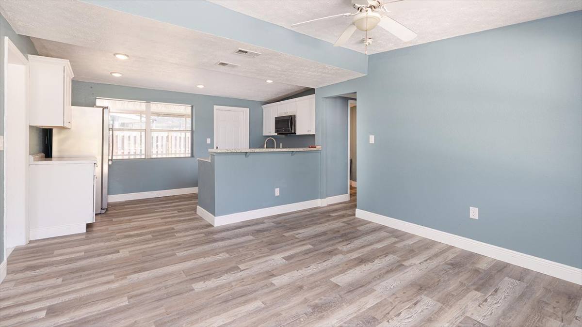 House for rent at 563 6th St, Daytona Beach, FL 32117