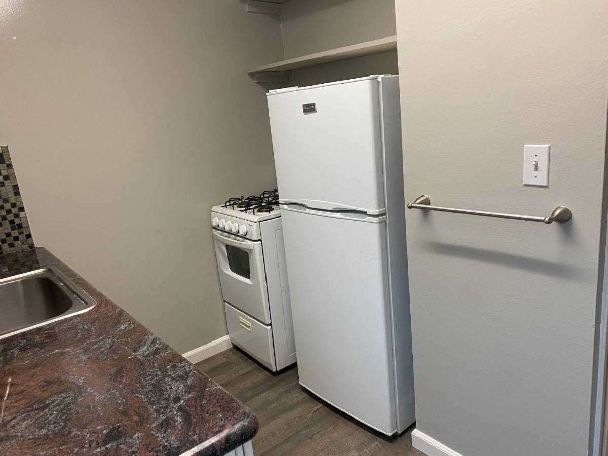 Apartment for rent at 193 Cleveland Ave #8, San Jose, CA 95128