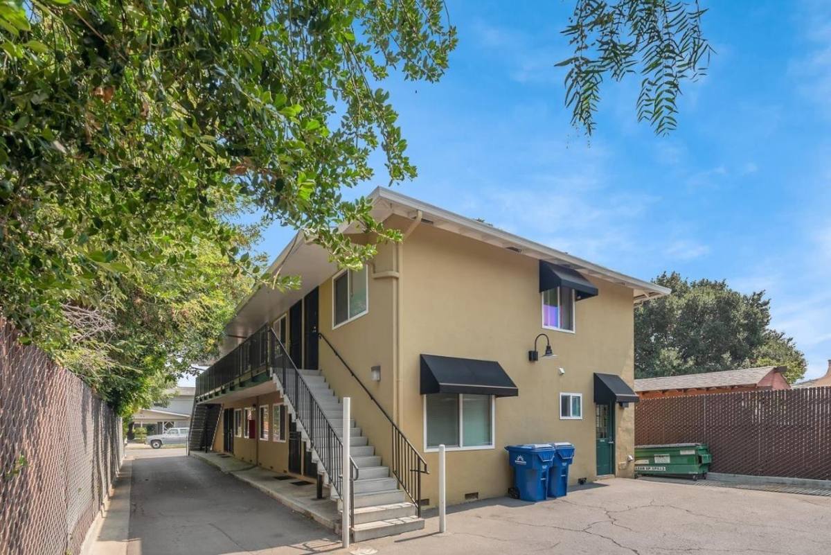 Apartment for rent at 193 Cleveland Ave #8, San Jose, CA 95128