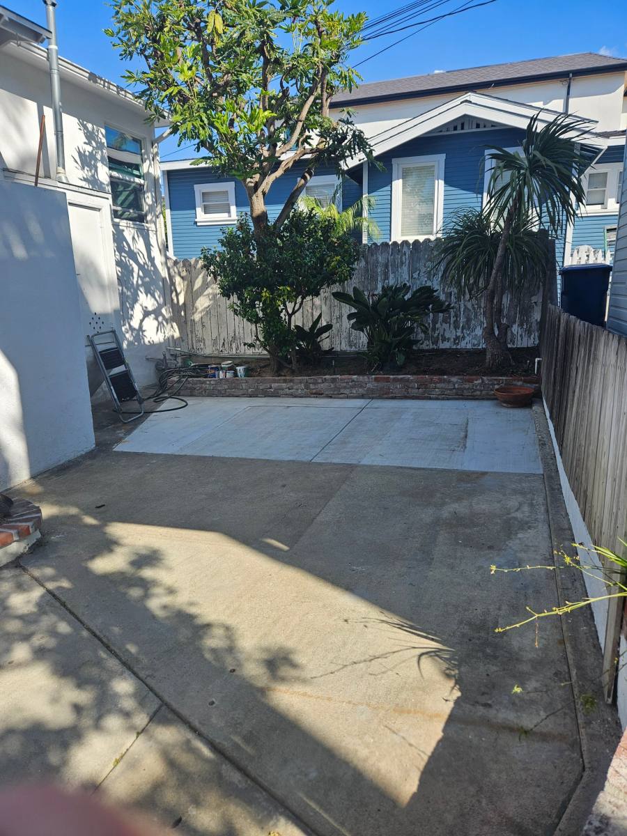 Apartment for rent at 1204 Bonnie Brea, Hermosa Beach, CA 90254