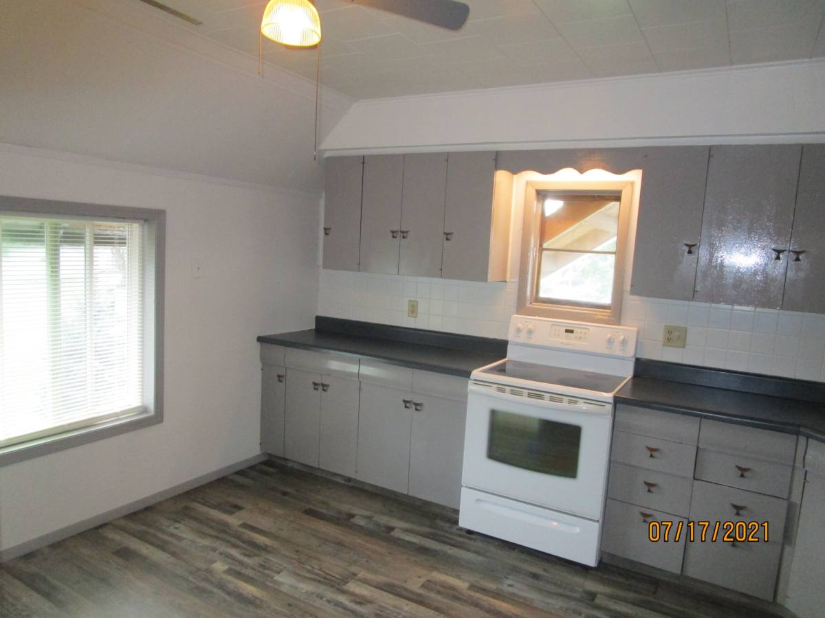Apartment for rent at 629 N Pine, Reedsburg, WI 53959