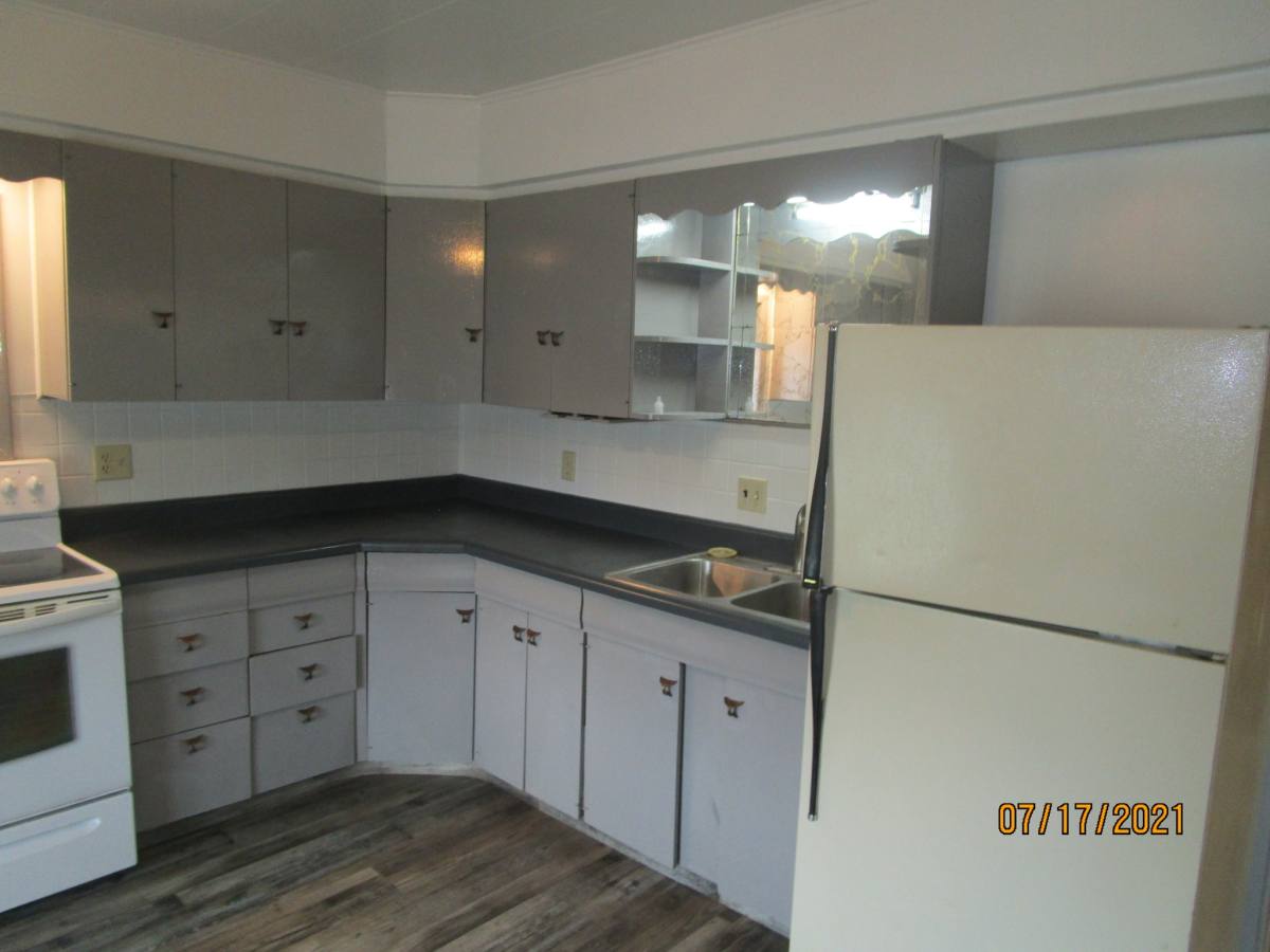 Apartment for rent at 629 N Pine, Reedsburg, WI 53959