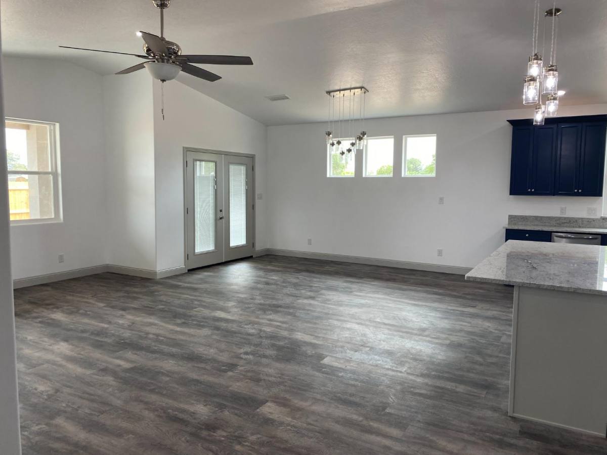 House for rent at 1901 N Montana Ave, Roswell, NM 88201