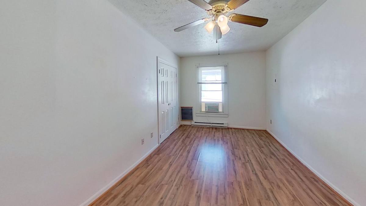 Apartment for rent at 223 E Main St #2, Front Royal, VA 22630