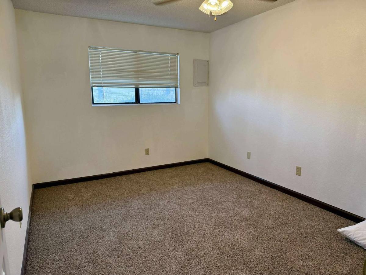 House for rent at 32 Bent Tree Rd #32 Brent, Roswell, NM 88201