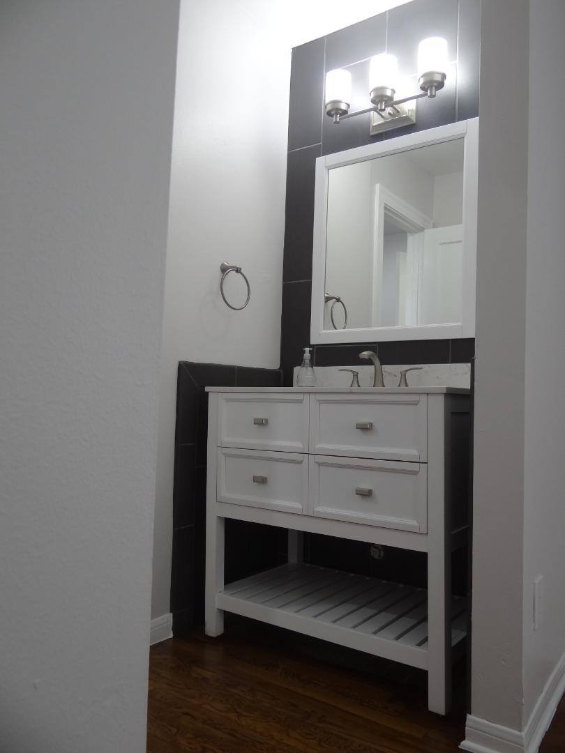 Condo for rent at 916 E 32nd St #102, Austin, TX 78705