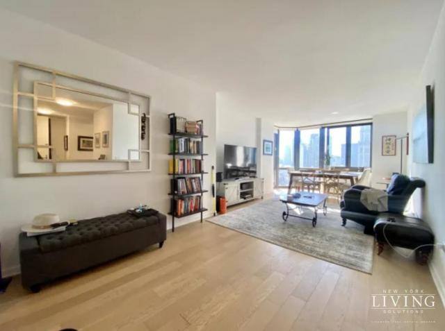 Apartment for rent at 105 Duane St #49A, New York, NY 10007