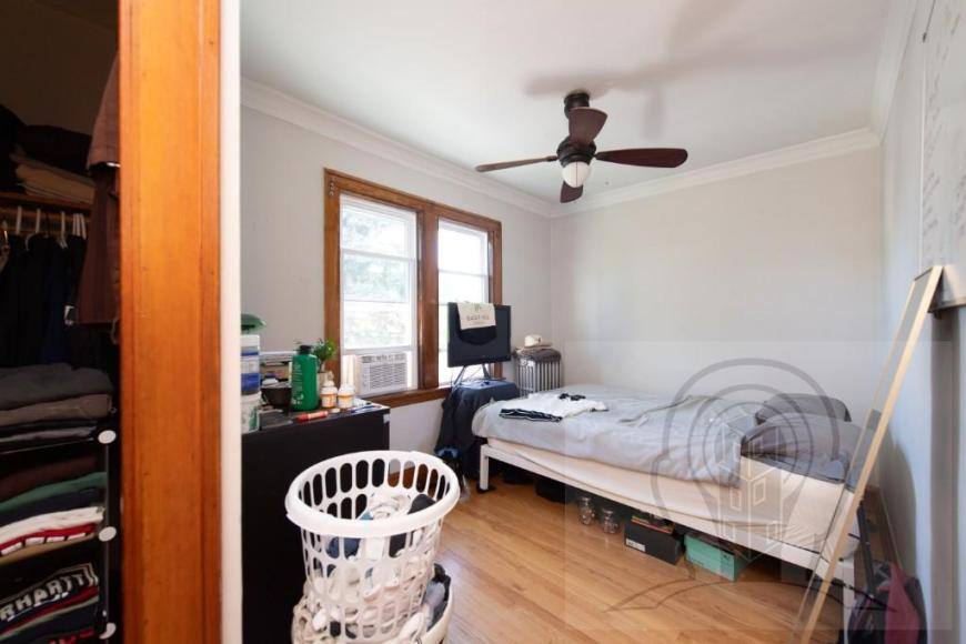 Apartment for rent at 5057 W Newport Ave #2, Chicago, IL 60641