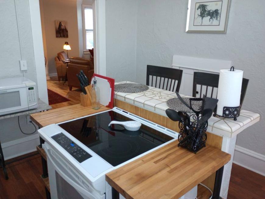 Apartment for rent at 117 N 35th St, Billings, MT 59101