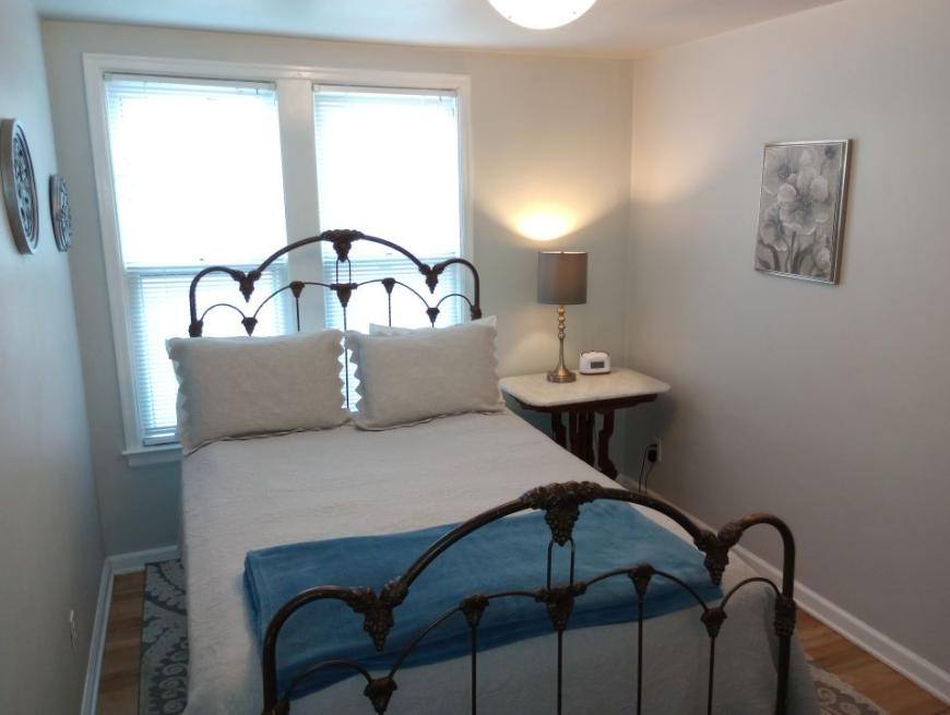 Apartment for rent at 117 N 35th St, Billings, MT 59101