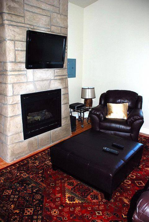 Apartment for rent at 117 N 35th St, Billings, MT 59101