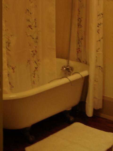 Apartment for rent at 115 N 35th St, Billings, MT 59101