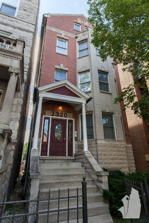 Apartment for rent at 2320 N Southport Ave #3, Chicago, IL 60614