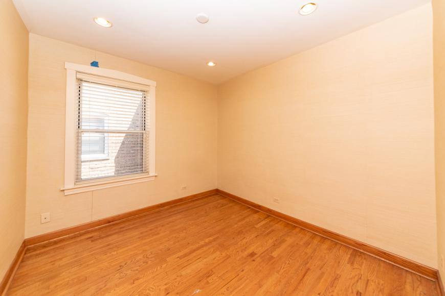Apartment for rent at 3415 N Elaine Place #1, Chicago, IL 60657