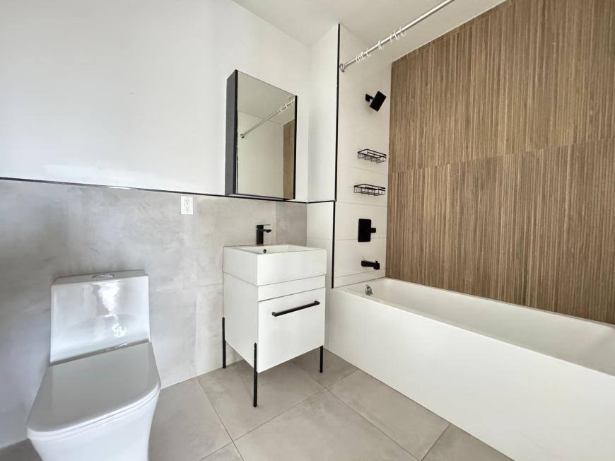 Apartment for rent at 1629 Brooklyn Ave #2D, Brooklyn, NY 11210