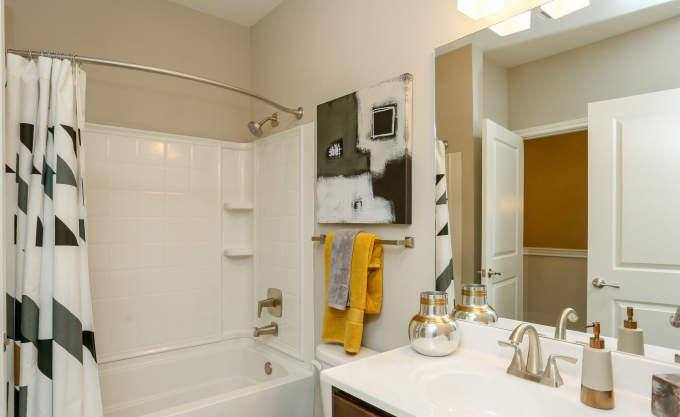 Apartment for rent at 8811 Sienna Springs Dr #2174, Missouri City, TX 77459