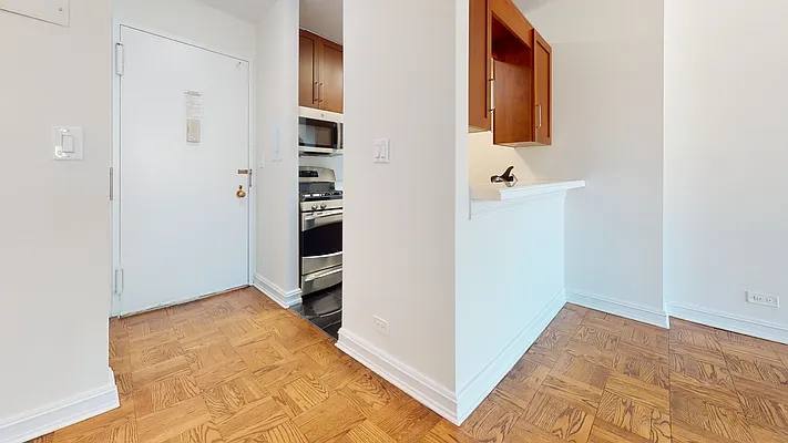 Apartment for rent at 400 E 71st St #12DD, New York, NY 10021