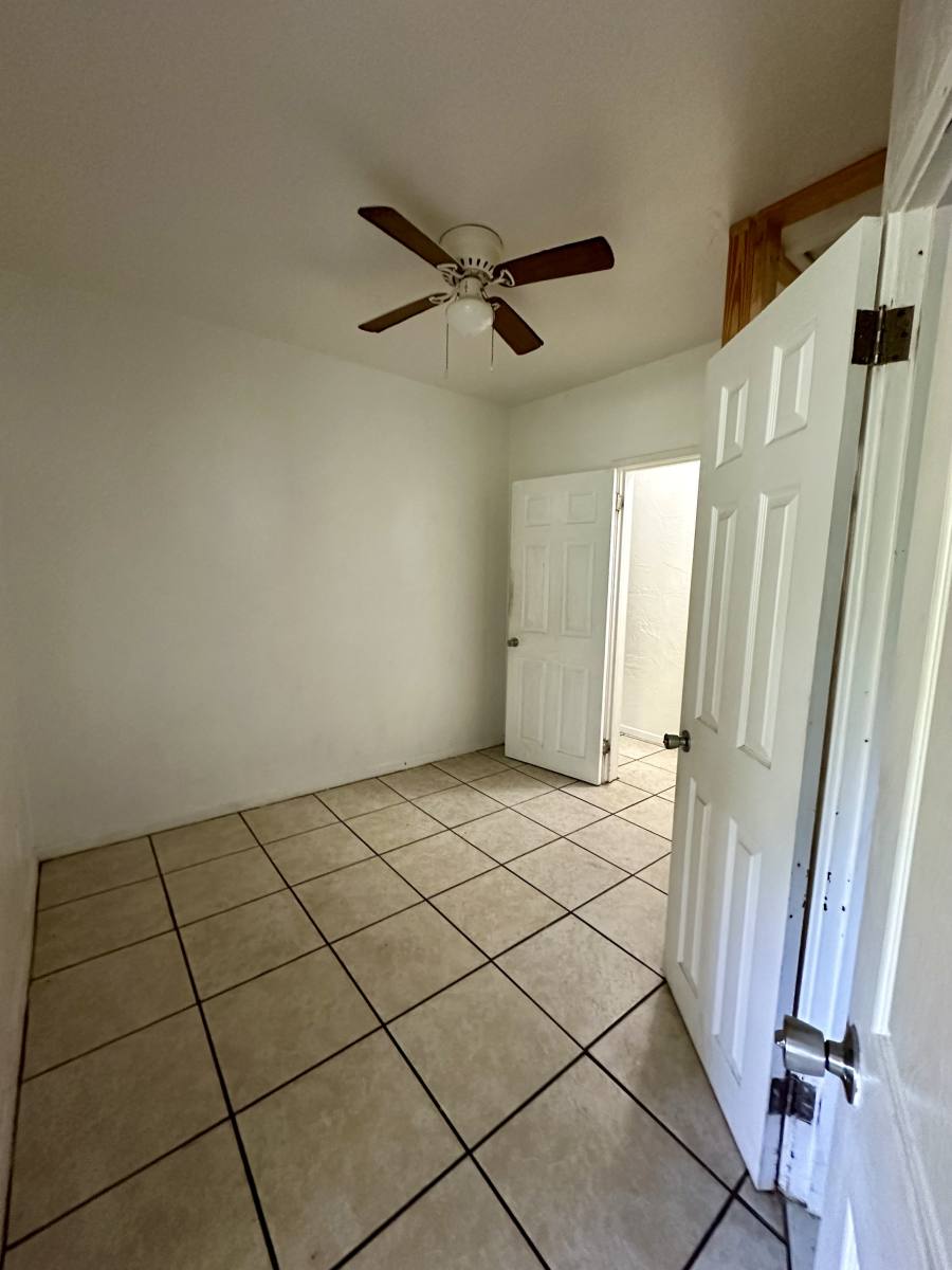 House for rent at 911 Winchester St, Daytona Beach, FL 32114