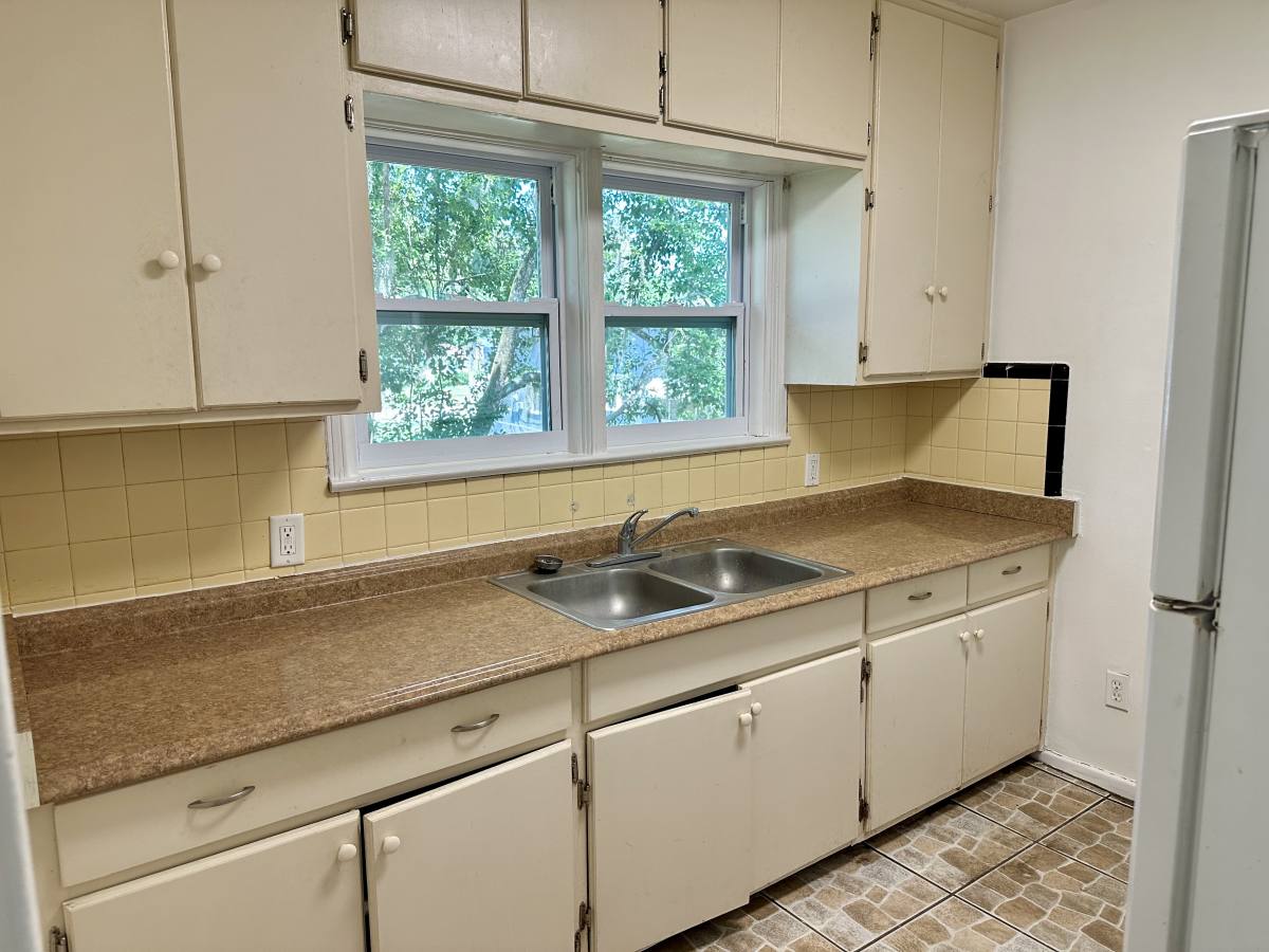 House for rent at 911 Winchester St, Daytona Beach, FL 32114