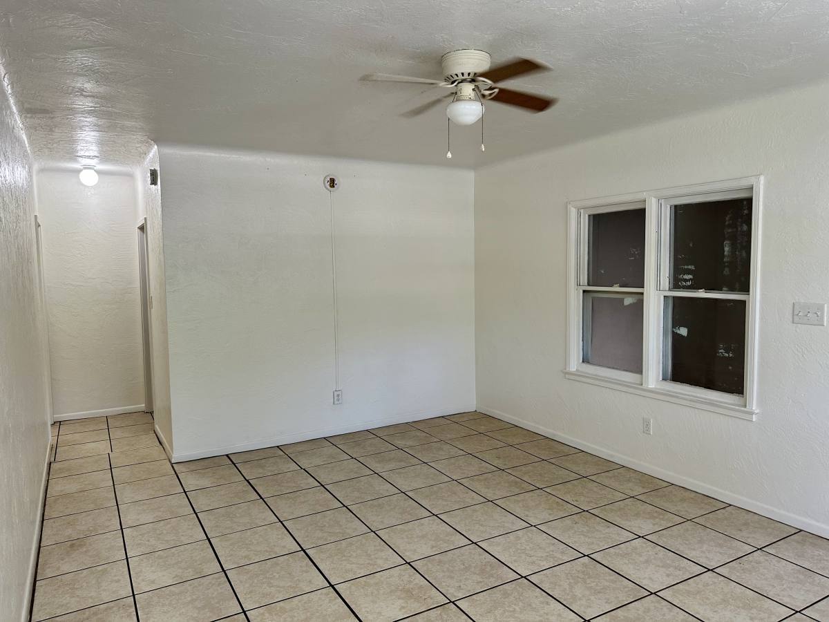 House for rent at 911 Winchester St, Daytona Beach, FL 32114