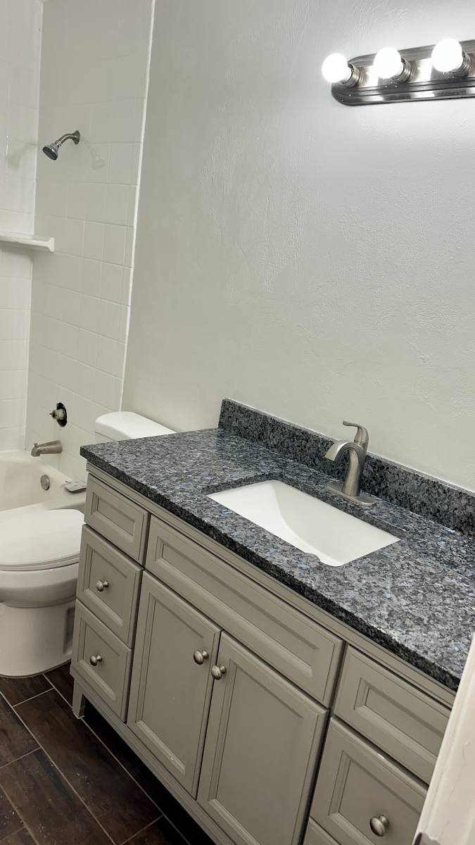 Townhouse for rent at 907 Royal Oak Court, Daytona Beach, FL 32117