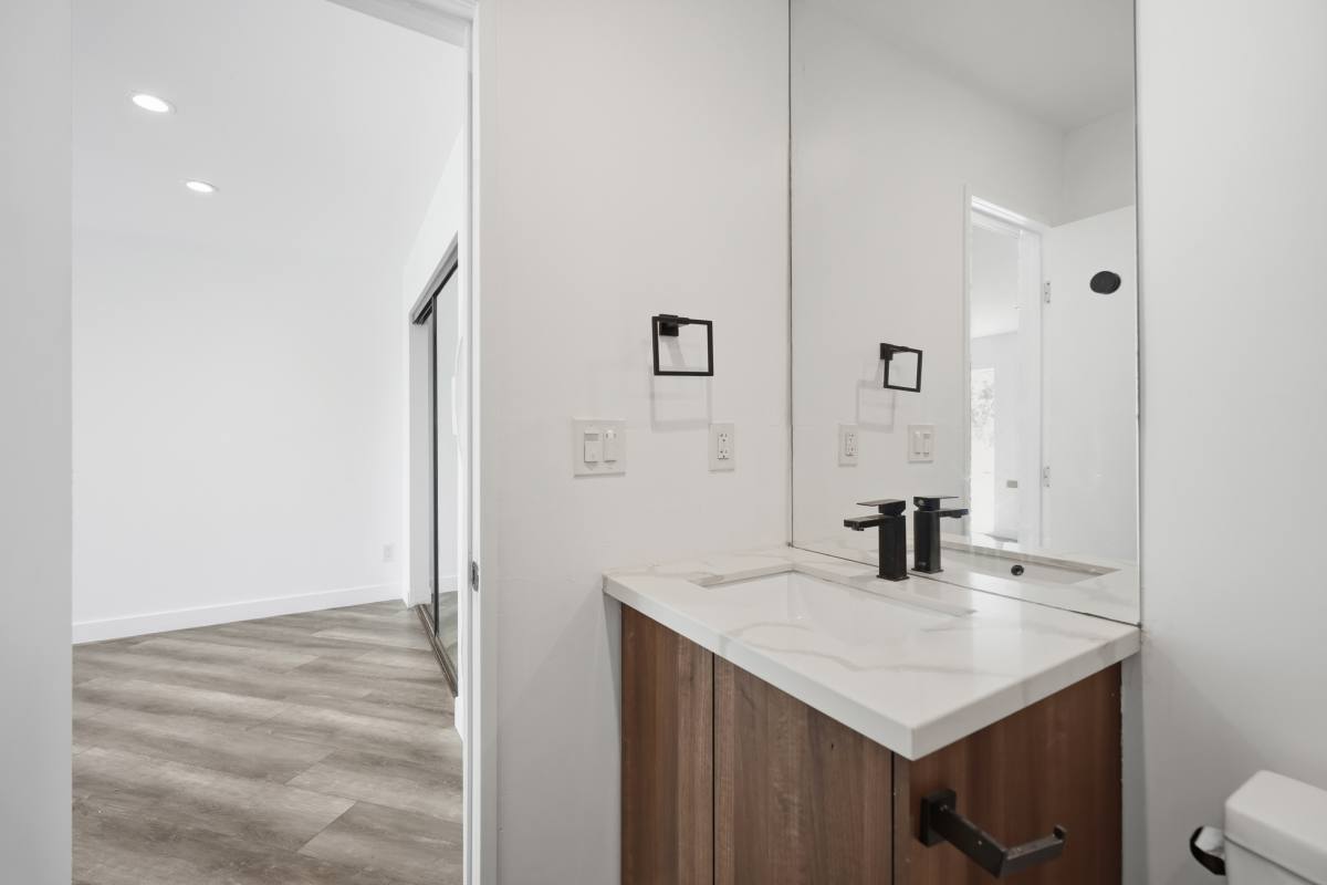 Apartment for rent at 6307 Elgin St #1, Los Angeles, CA 90042
