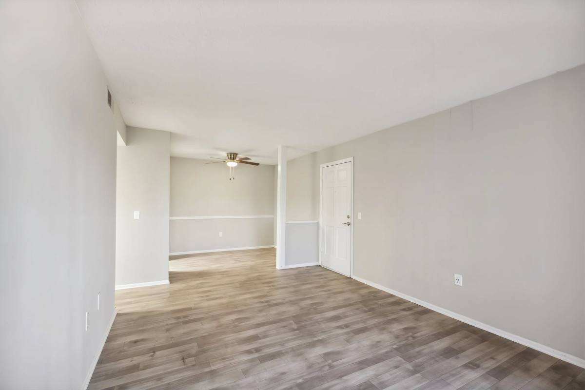 Apartment for rent at Cove at Fairforest, 105 Cavalier Dr, Greenville, SC 29607
