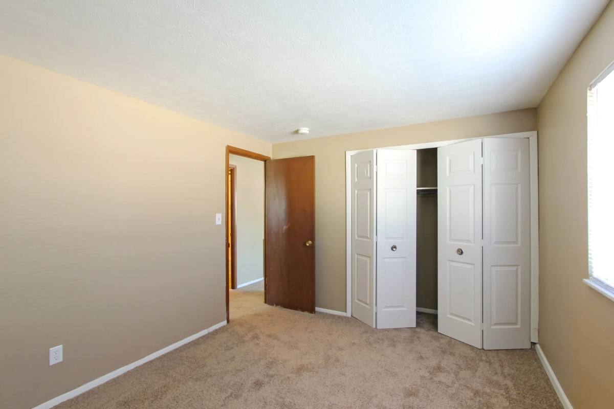 Apartment for rent at Maple Highlands, 6200 Lee Rd S #110, Maple Heights, OH 44137