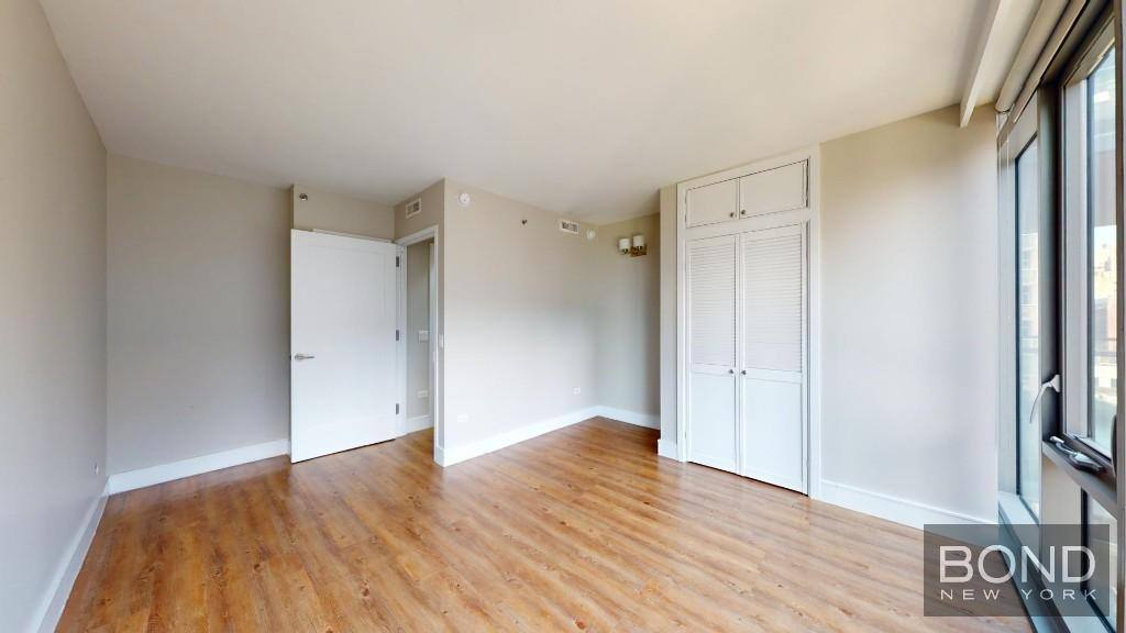 Apartment for rent at 237 E 34th St, New York, NY 10016