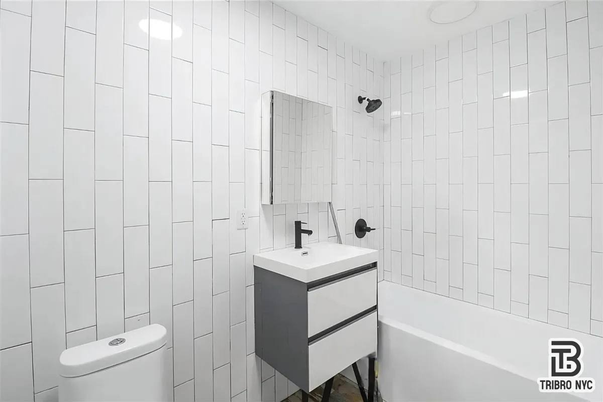 Apartment for rent at 771 Lexington Ave #2E, Brooklyn, NY 11221