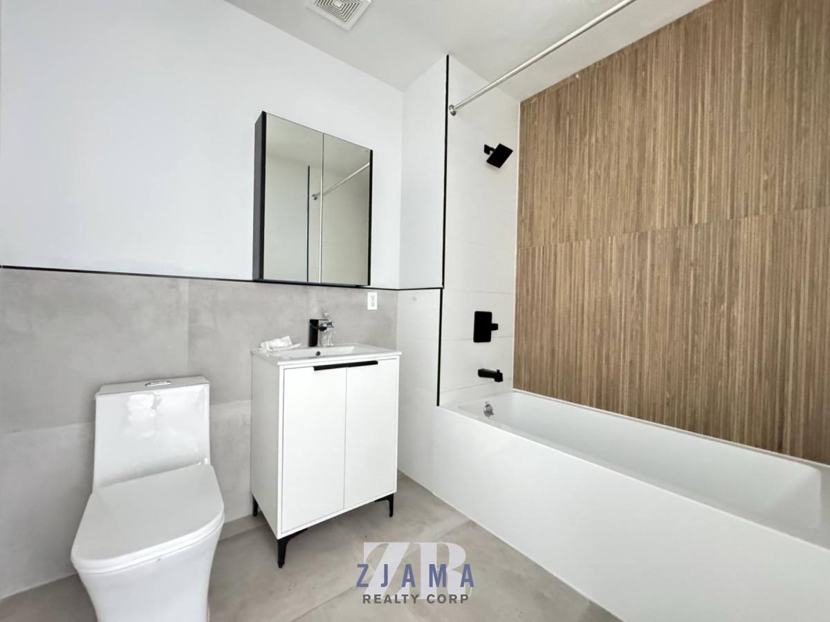 Apartment for rent at 1629 Brooklyn Ave #4B, Brooklyn, NY 11210