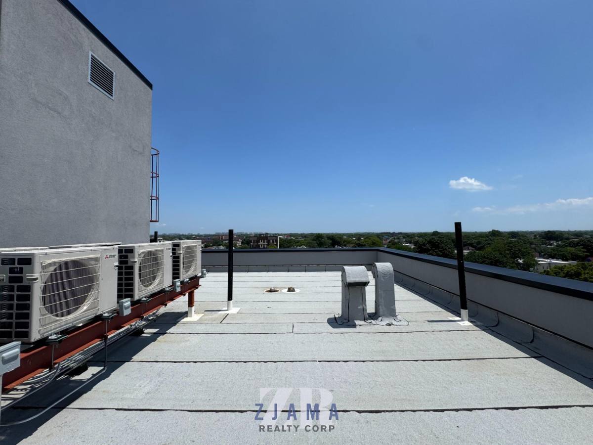 Apartment for rent at 1629 Brooklyn Ave #4B, Brooklyn, NY 11210