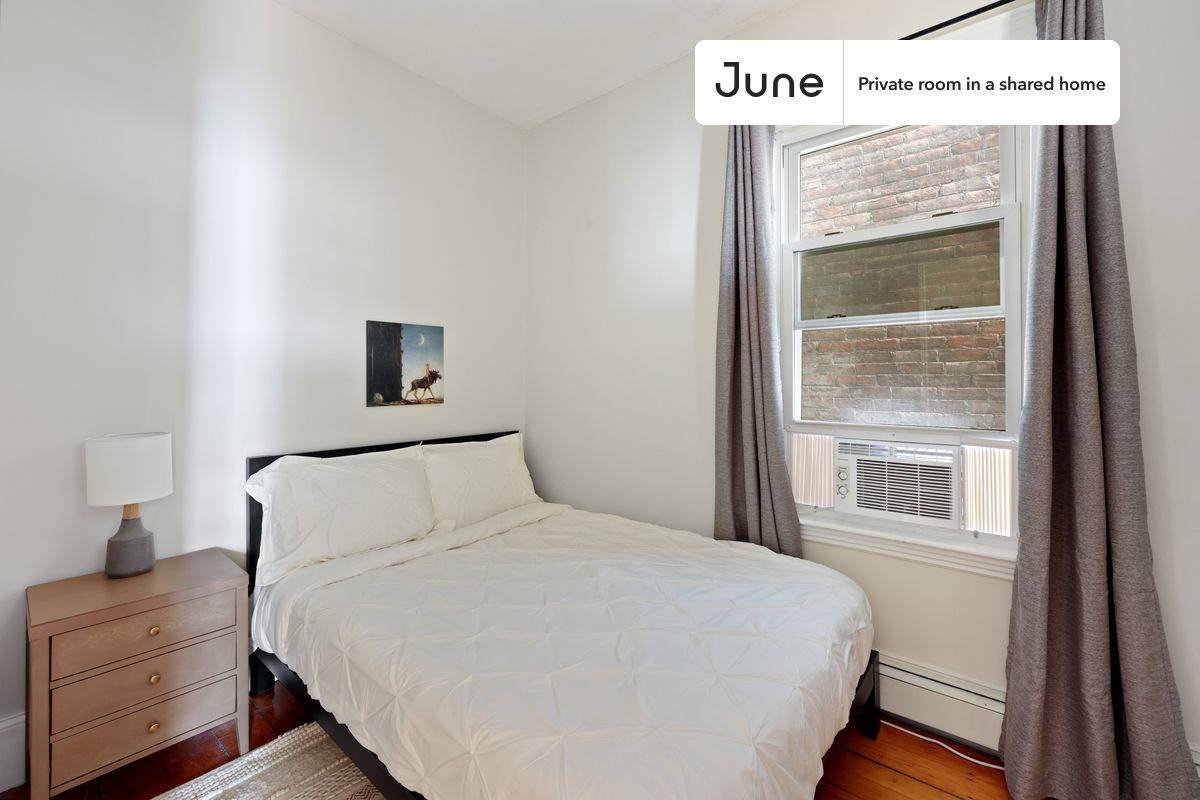 Apartment for rent at 71 School St, Roxbury, MA 02119