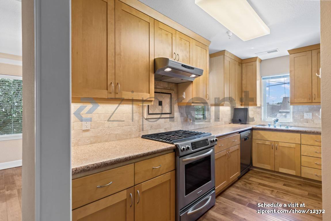 Townhouse for rent at 508 Peninsula Ave #3, Burlingame, CA 94010