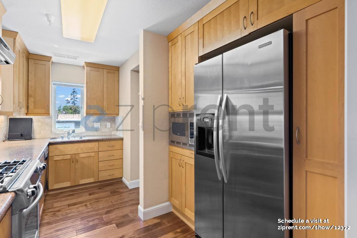 Townhouse for rent at 508 Peninsula Ave #3, Burlingame, CA 94010