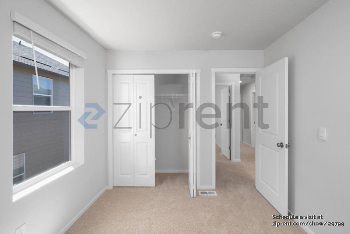 House for rent at 17508 NW 9th Ave, Ridgefield, WA 98642