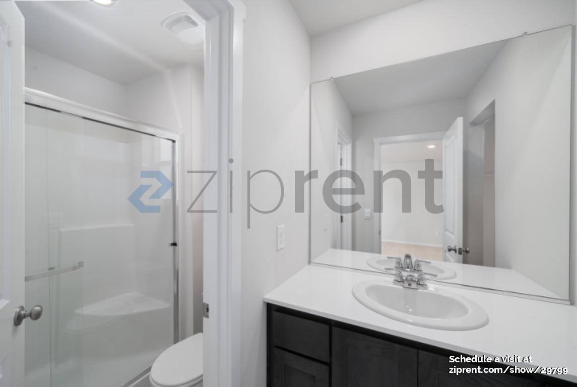 House for rent at 17508 NW 9th Ave, Ridgefield, WA 98642