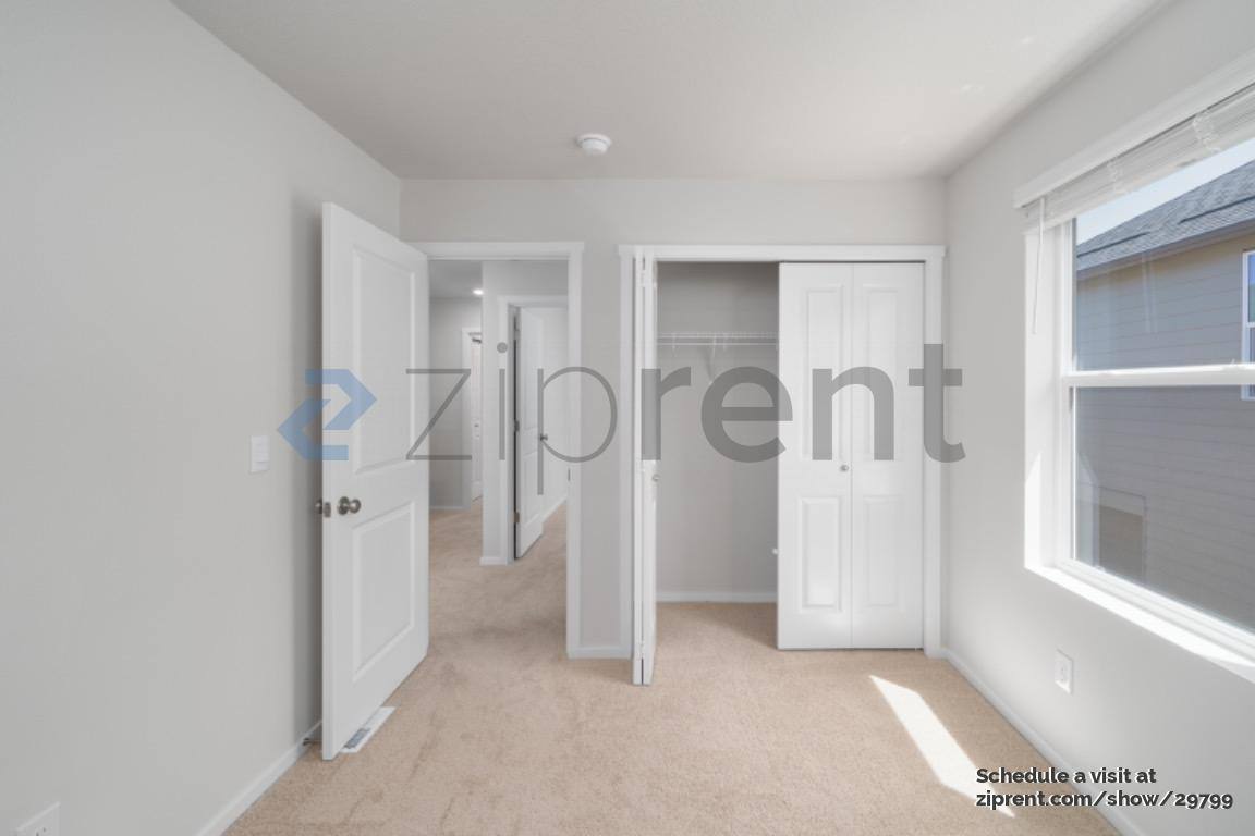 House for rent at 17508 NW 9th Ave, Ridgefield, WA 98642