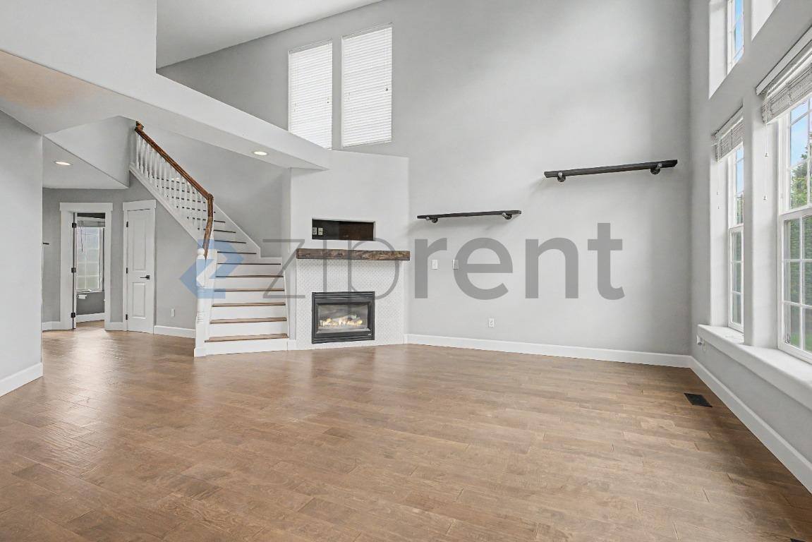 House for rent at 19719 Nevin Court, Oregon City, OR 97045