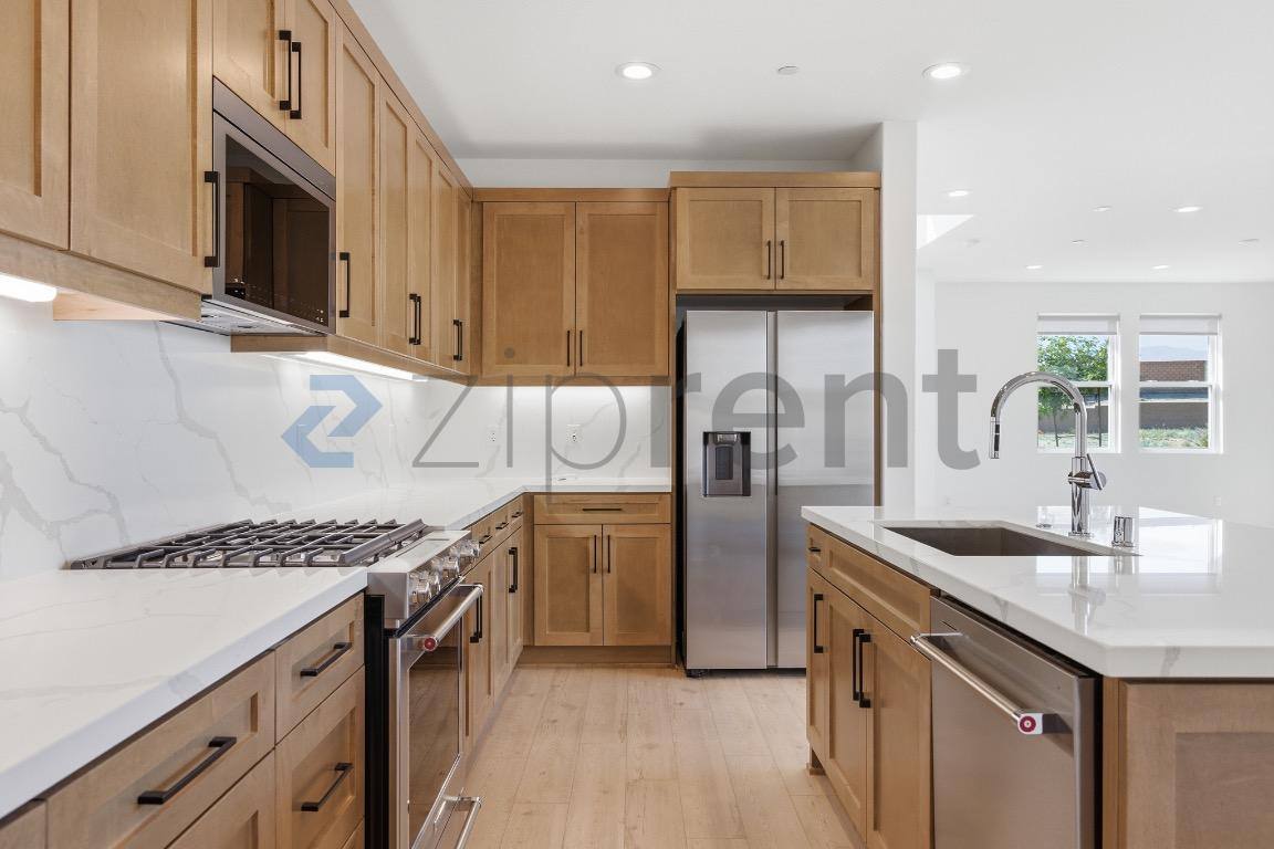 House for rent at 75249 Buckley Dr, Palm Desert, CA 92211