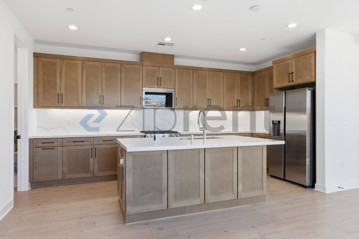 House for rent at 75249 Buckley Dr, Palm Desert, CA 92211