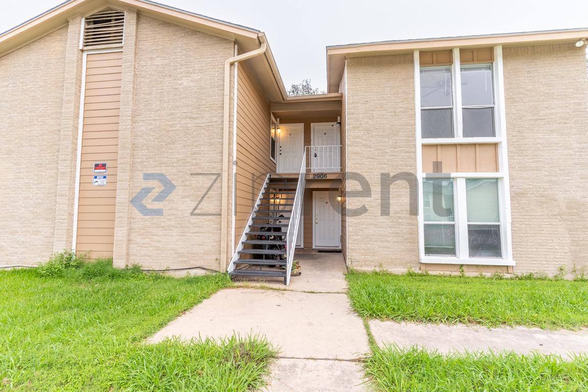 House for rent at 2906 Sweeney Lane #C, Austin, TX 78723