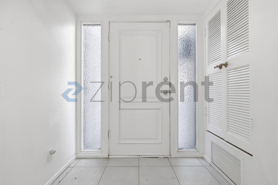 Apartment for rent at 35054 Mission Hills Dr, Rancho Mirage, CA 92270