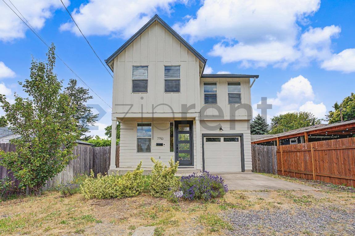 House for rent at 7750 SE 57th Ave, Portland, OR 97206
