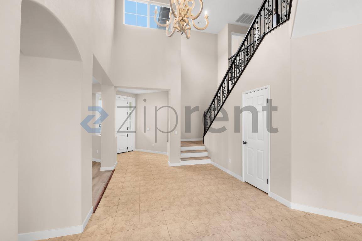 House for rent at 3231 Canyon View Dr N A, Oceanside, CA 92058