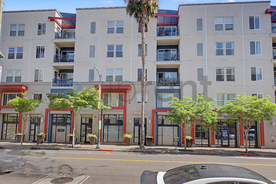 Apartment for rent at 300 E 4th St #407, Long Beach, CA 90802