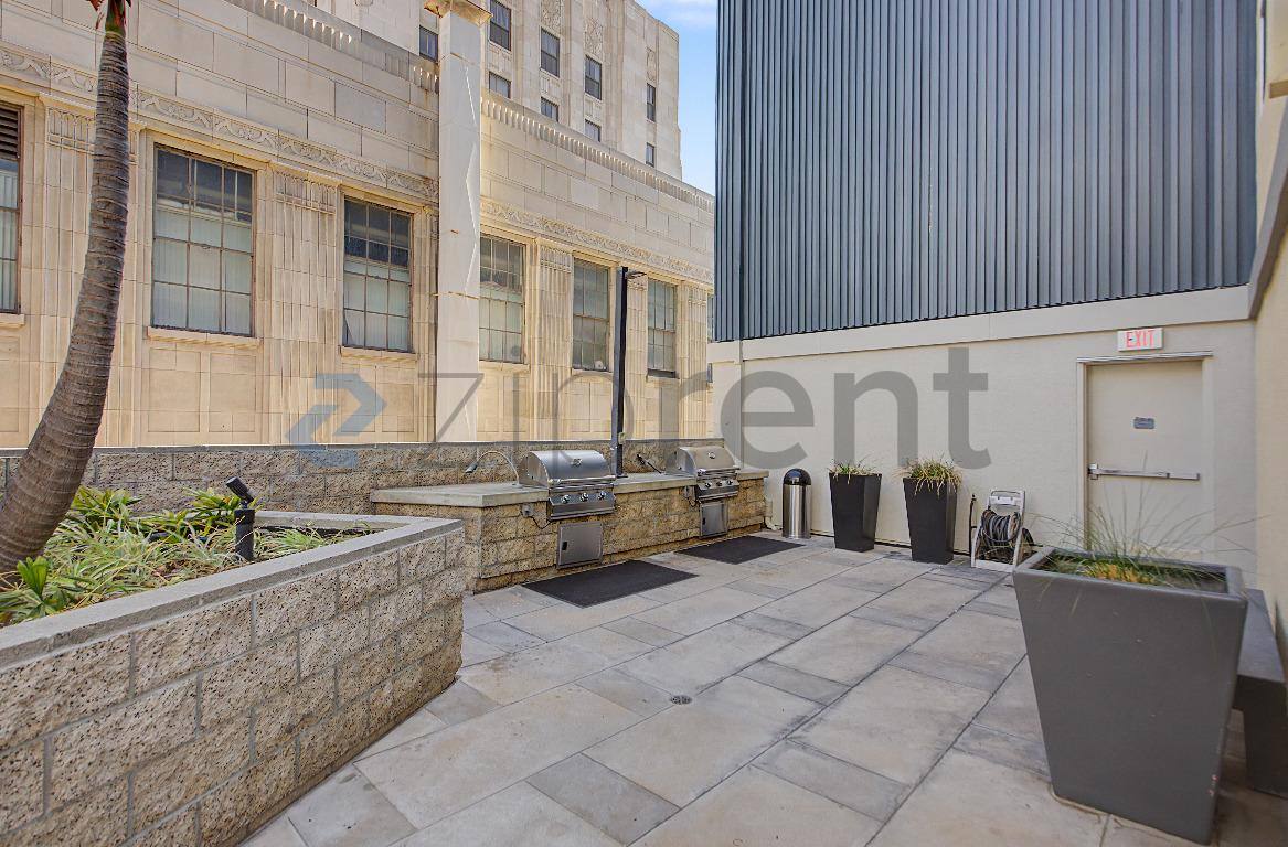 Apartment for rent at 300 E 4th St #407, Long Beach, CA 90802