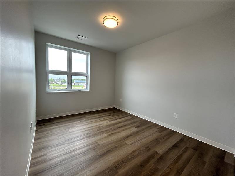 Apartment for rent at 215 Mill Rd, Weirton, WV 26062