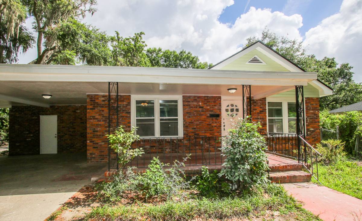 House for rent at 1904 E 51st St, Savannah, GA 31404